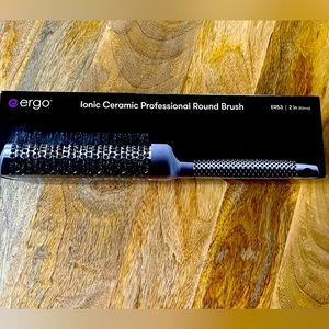 Ergo Ionic Ceramic Round Brush